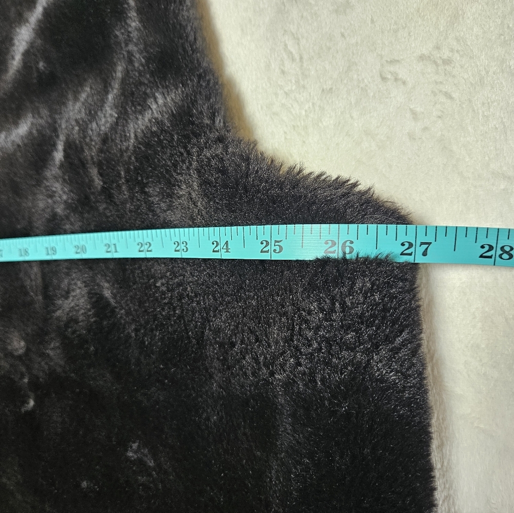 Haani Faux Fur Vest Black Women's 3X Satin Lined - Picture 7 of 11
